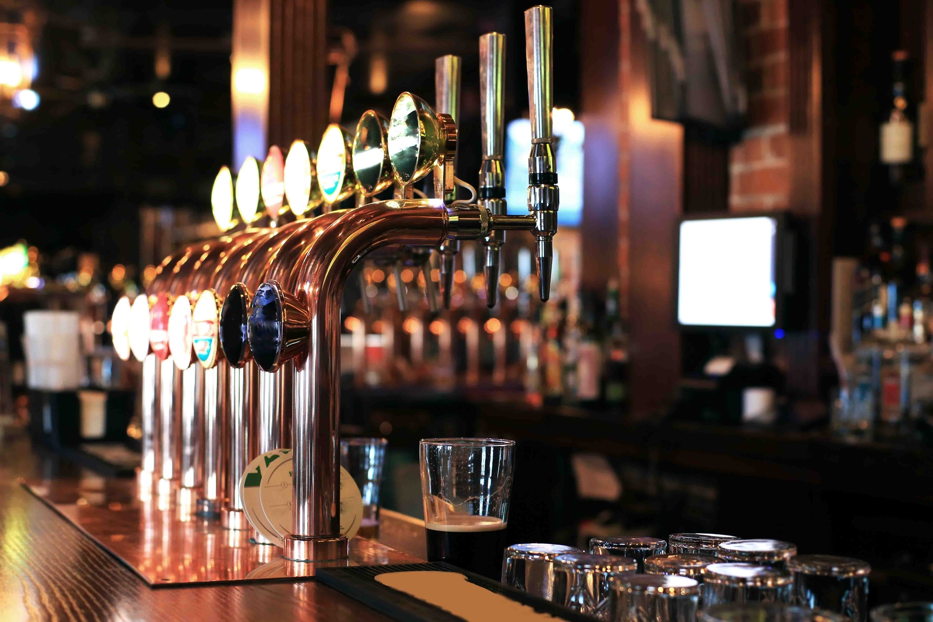 The UK Pub Industry – A Chat with Sir Tim Martin Weatherspoons