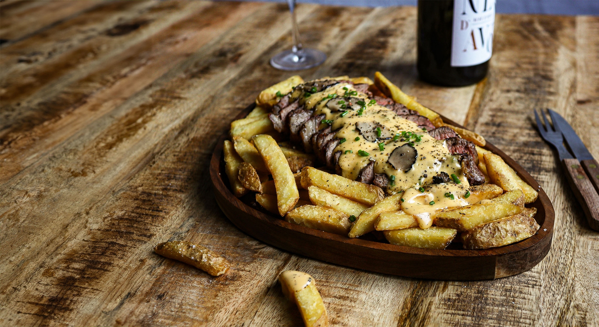 Steak Bearnaise Loaded Fries